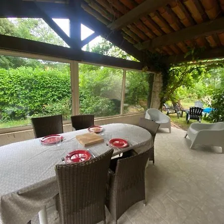 Maison De Avec Piscine A Grignan-drome Provencale * 格里尼昂